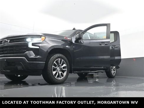Used 2022 Chevrolet Silverado 1500 RST image 32