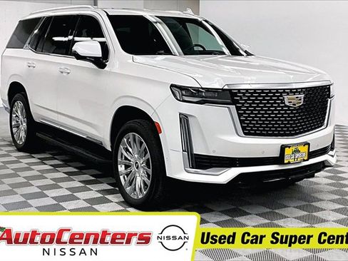 Used 2023 Cadillac Escalade Premium Luxury image 1