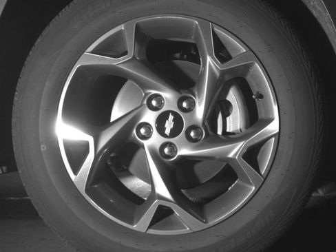 Used 2025 Chevrolet Trax LT w/ LT Convenience Package FWD image 13