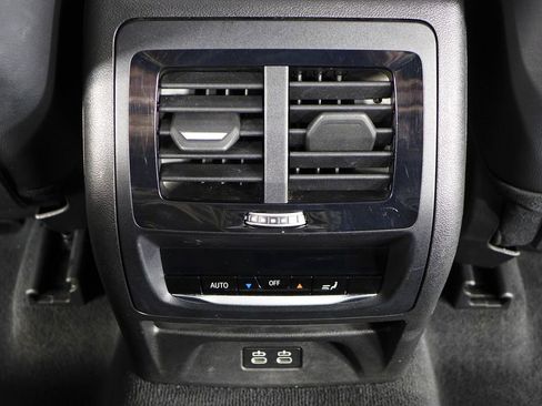 Used 2023 BMW X3 sDrive30i w/ M Sport Package image 24