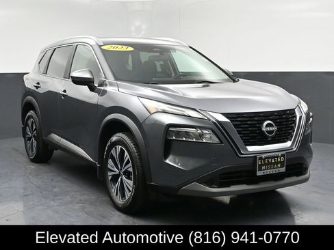 Used 2023 Nissan Rogue SV w/ SV Premium Package image 1