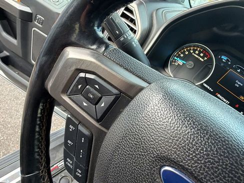 Used 2016 Ford F150 Limited w/ Trailer Tow Package image 36