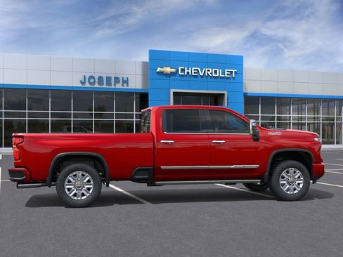 New 2026 Chevrolet Silverado 2500 High Country w/ High Country Premium Package AWD/4WD image 7