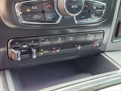 Used 2018 RAM 1500 Rebel w/ Luxury Group AWD/4WD image 21