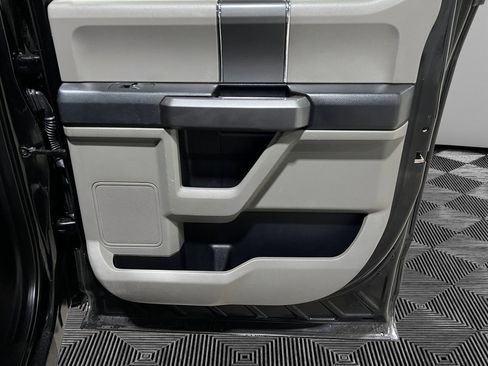 Used 2019 Ford F150 XLT w/ XTR Package image 16