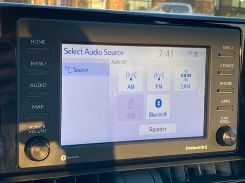 Certified 2022 Toyota RAV4 XLE w/ Convenience Package AWD/4WD image 25
