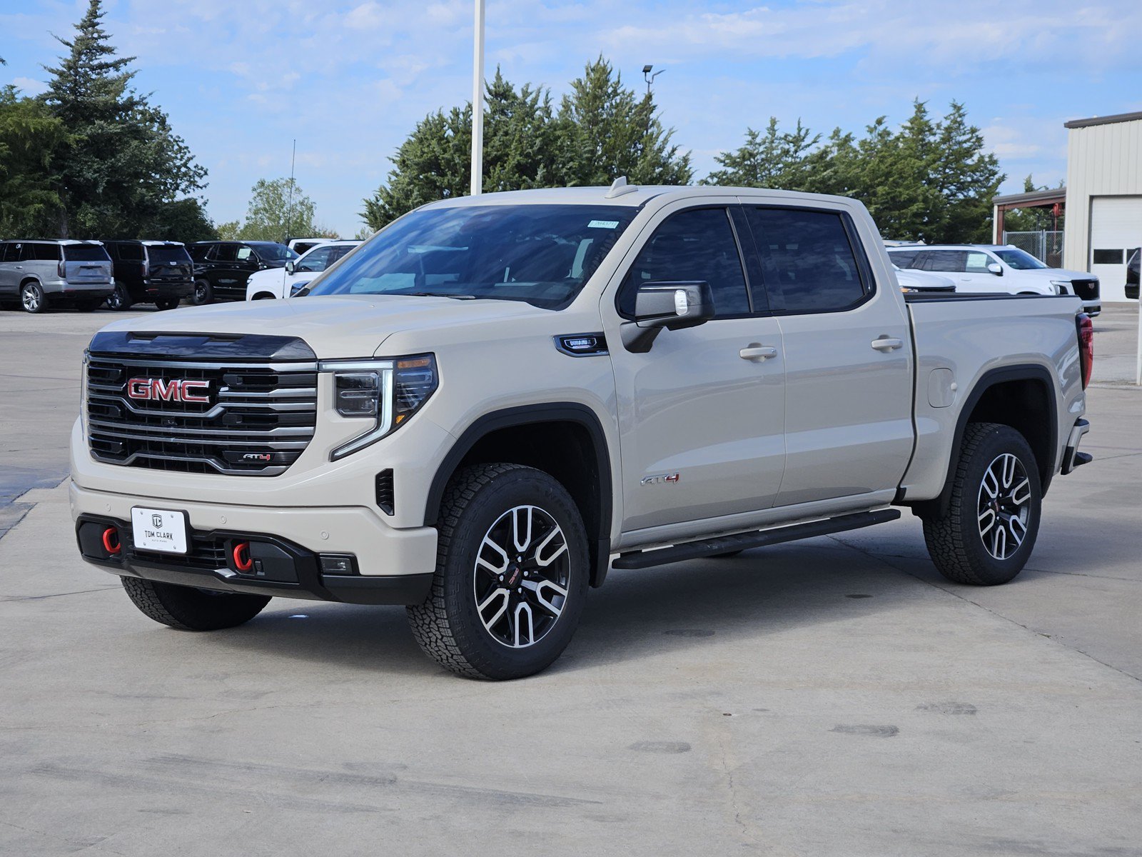 New 2026 GMC Sierra 1500 AT4 w/ AT4 Premium Package AWD/4WD image 2