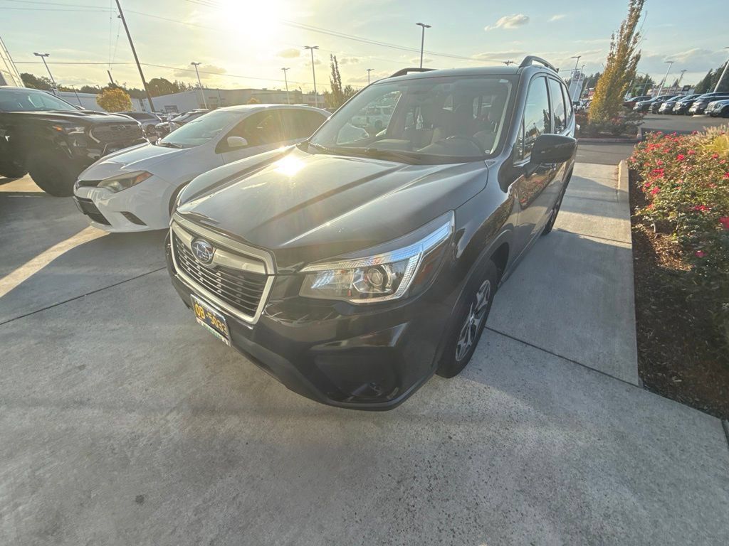 Used 2019 Subaru Forester Premium w/ All-Weather Package AWD/4WD image 1