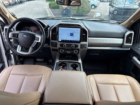 Used 2022 Ford F350 Lariat w/ Lariat Ultimate Package AWD/4WD image 28