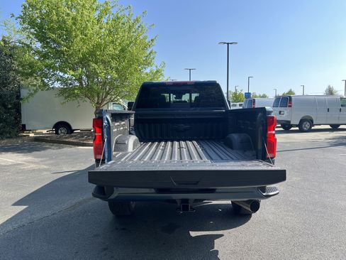 New 2026 Chevrolet Silverado 2500 High Country w/ Technology Package AWD/4WD image 11