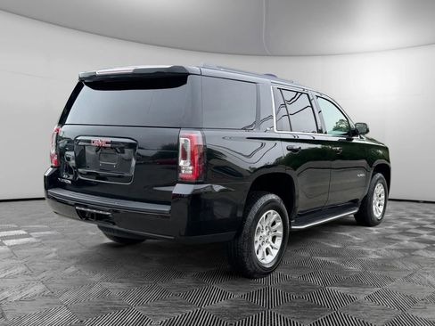Used 2017 GMC Yukon SLT AWD/4WD image 5