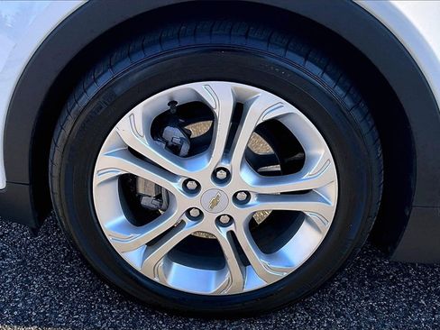 Certified 2020 Chevrolet Bolt LT image 27