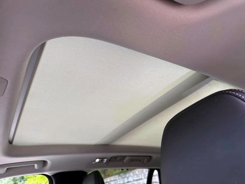 Used 2022 Volvo XC90 T6 Inscription w/ Climate Package image 18