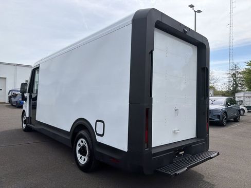 Used 2024 Chevrolet Brightdrop 600 w/ Battery Pack, Max Range AWD/4WD image 3