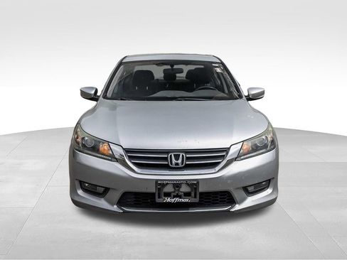 Used 2015 Honda Accord Sport image 2