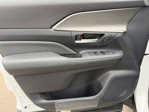 New 2026 Toyota Grand Highlander AWD Hybrid image 38