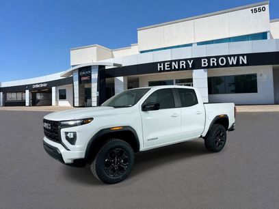 Used 2025 GMC Canyon Elevation