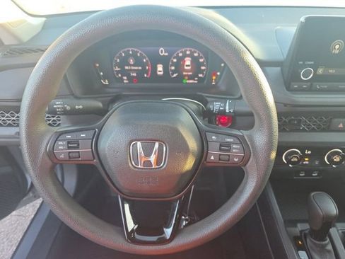 Used 2025 Honda Accord LX image 7