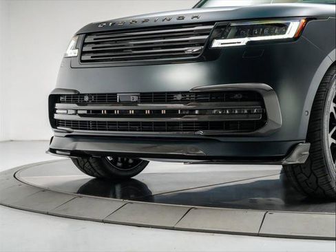 New 2025 Land Rover Range Rover Long Wheelbase Autobiography image 14