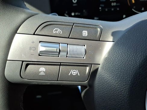 New 2026 Hyundai Kona Limited FWD image 19