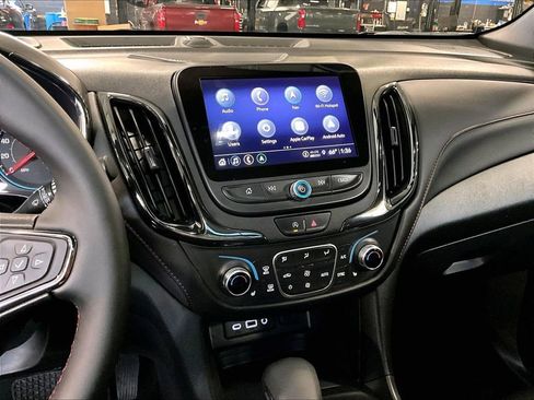 Used 2023 Chevrolet Equinox RS w/ RS Leather Package AWD/4WD image 19