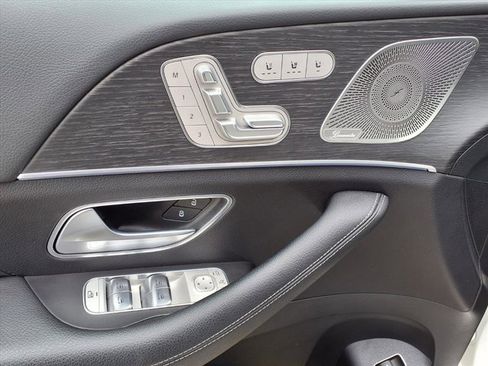 Certified 2024 Mercedes-Benz GLS 450 4MATIC image 13