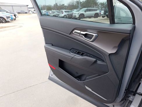 Certified 2026 Kia Sportage EX image 20