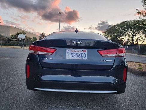Used 2017 Kia Optima EX FWD image 4