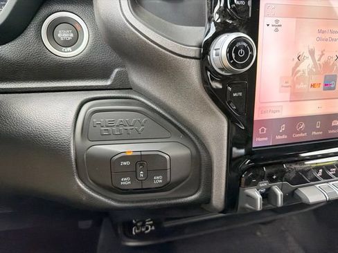 New 2026 RAM 2500 Tradesman AWD/4WD image 18