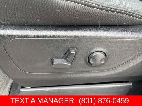 Used 2025 RAM 1500 Big Horn AWD/4WD image 18