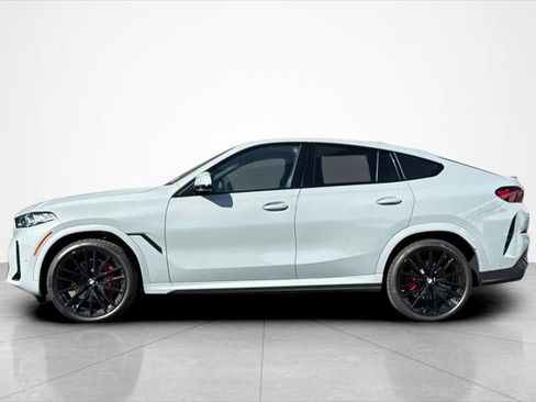 New 2026 BMW X6 xDrive40i image 2