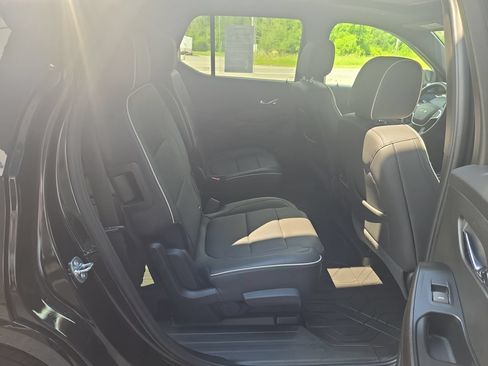 Certified 2024 Chevrolet Traverse Premier w/ Redline Edition FWD image 12