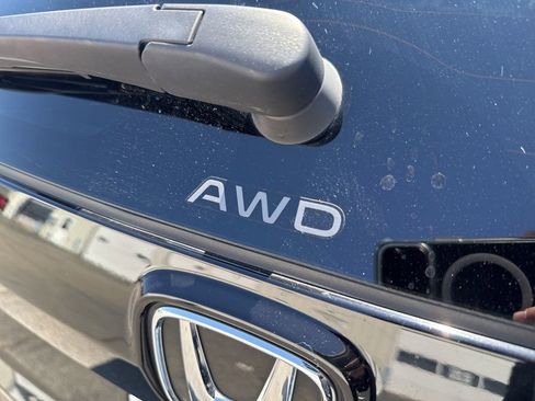 Used 2024 Honda CR-V Sport Touring image 9