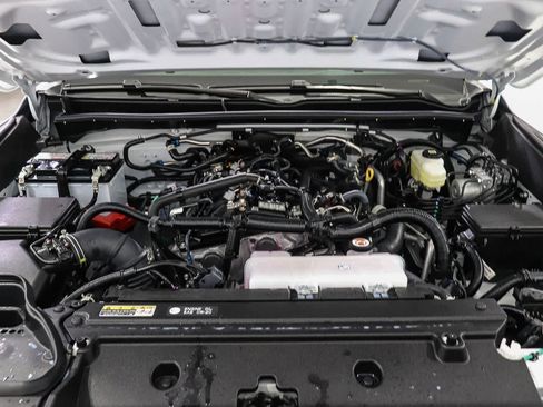 Used 2025 Toyota 4Runner SR5 RWD image 27