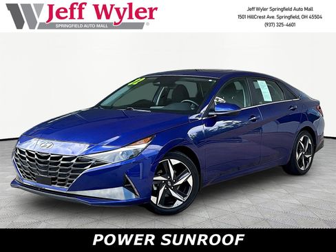 Used 2022 Hyundai Elantra SEL w/ Convenience + Premium Package FWD image 1