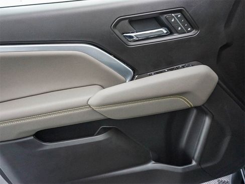 New 2026 Chevrolet Colorado ZR2 w/ Technology Package image 20