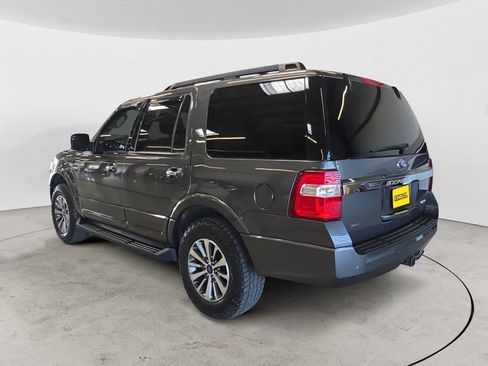 Used 2015 Ford Expedition XLT AWD/4WD image 11