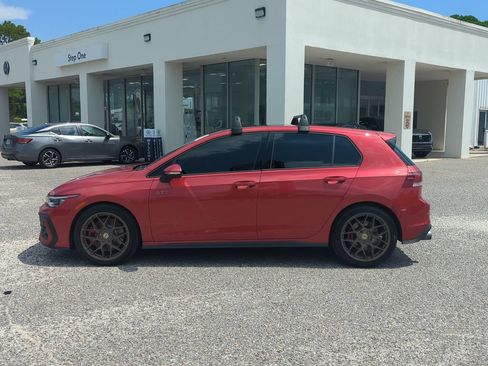 Certified 2026 Volkswagen GTI SE FWD image 4