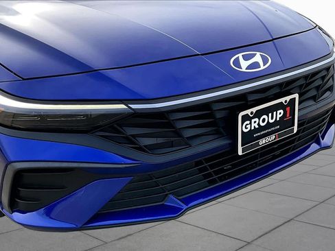 Certified 2024 Hyundai Elantra SEL FWD image 29