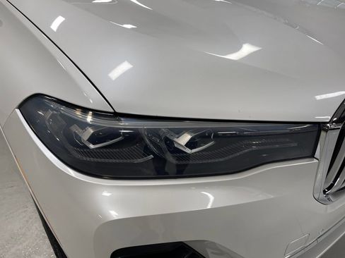 Used 2021 BMW X7 xDrive40i w/ Cold Weather Package AWD/4WD image 10