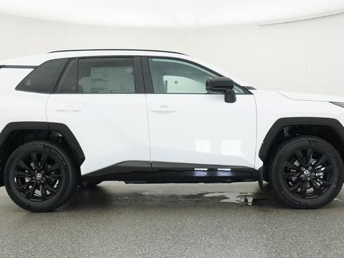 New 2026 Toyota RAV4 SE FWD image 6