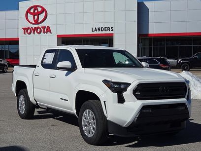 New 2026 Toyota Tacoma SR5