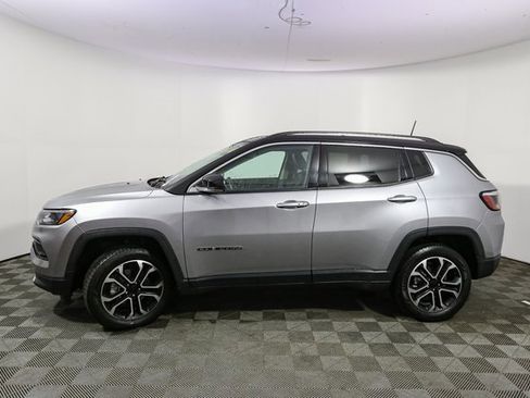 Used 2022 Jeep Compass Limited w/ Sun and Sound Group image 6