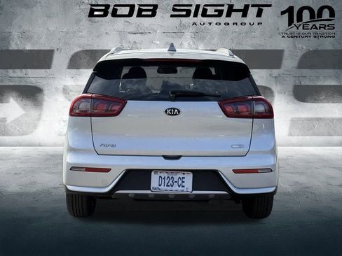 Used 2018 Kia Niro EX image 14