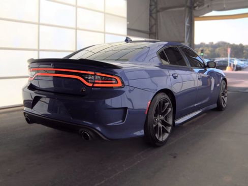 Used 2023 Dodge Charger Scat Pack w/ Navigation & Travel Group RWD image 4