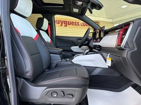 New 2026 GMC Canyon AT4X AWD/4WD image 28