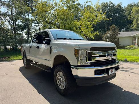 Used 2019 Ford F250 XLT AWD/4WD image 10