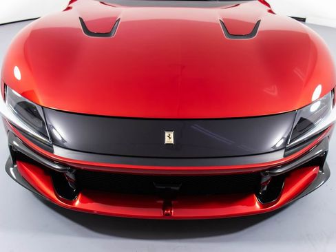 Certified 2025 Ferrari 12Cilindri RWD image 13