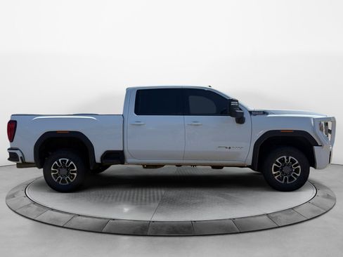Used 2023 GMC Sierra 3500 AT4 w/ AT4 Preferred Package AWD/4WD image 2