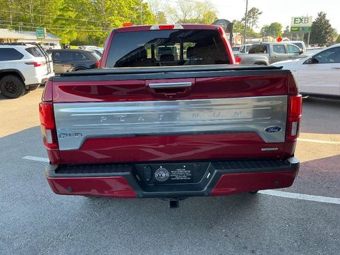 Used 2018 Ford F150 Platinum w/ Equipment Group 701A Luxury image 4